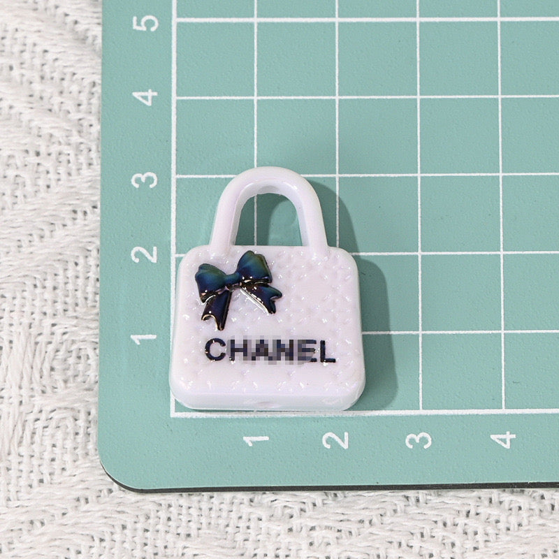 LUXURY-Beads -Mini Bags with Signage 20×30mm 10 pcs