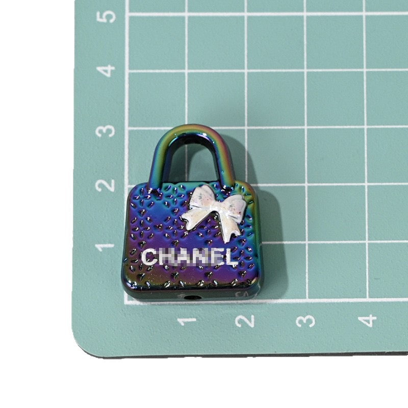 LUXURY-Beads -Mini Bags with Signage 20×30mm 10 pcs