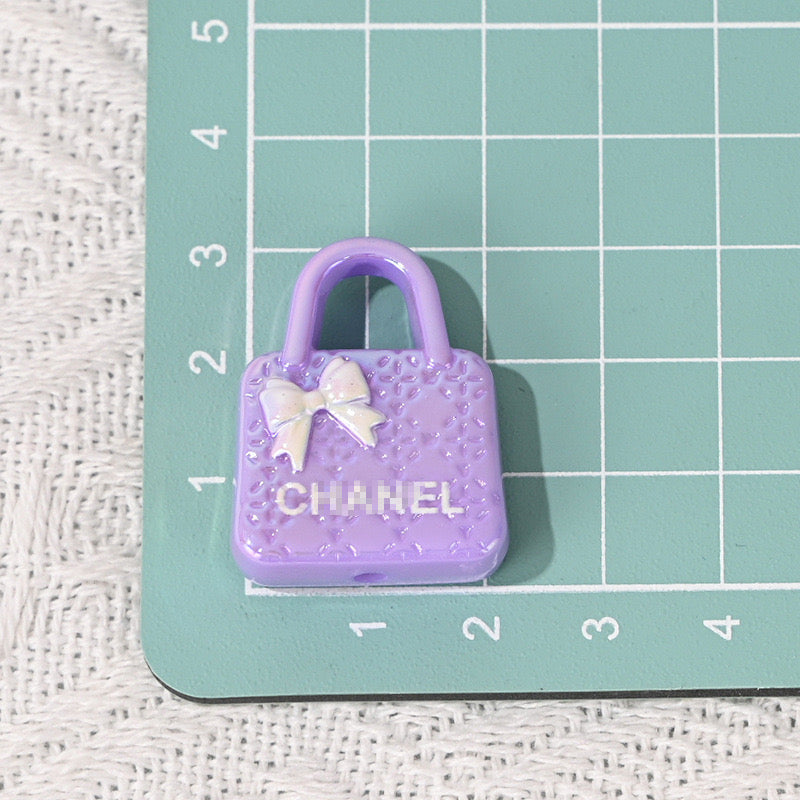LUXURY-Beads -Mini Bags with Signage 20×30mm 10 pcs
