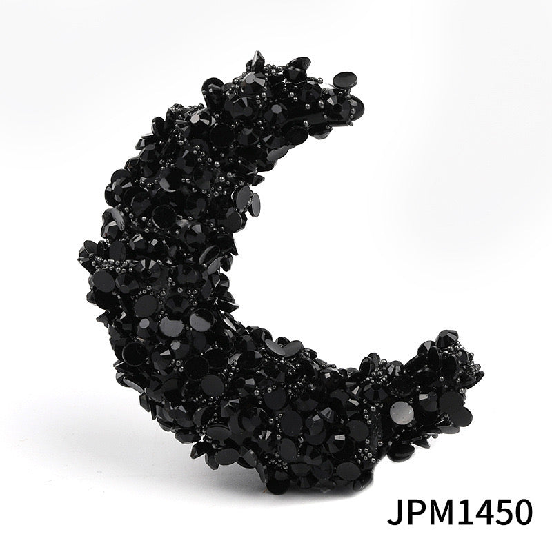 BEADS-Sparkling Moons 39×50mm -Hole Diameter 2.8mm 10 pcs