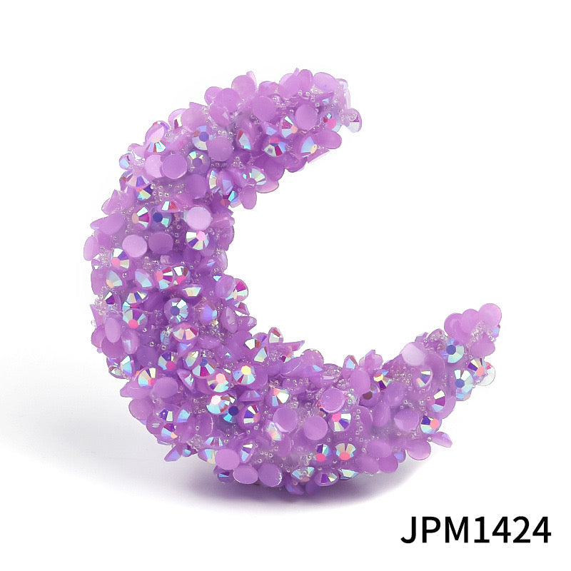 BEADS-Sparkling Moons 39×50mm -Hole Diameter 2.8mm 10 pcs