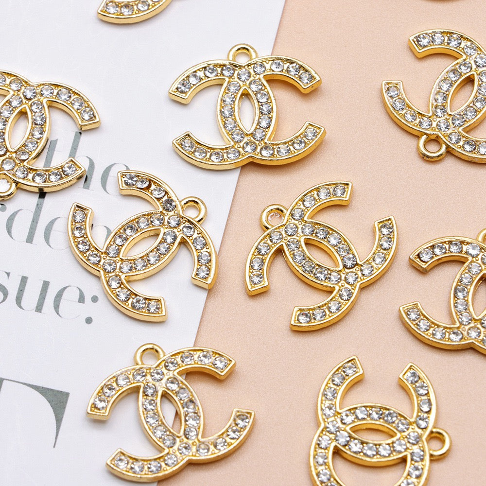 LUXURY-Gem Double C Sign with Hole 18×210mm 10 pcs