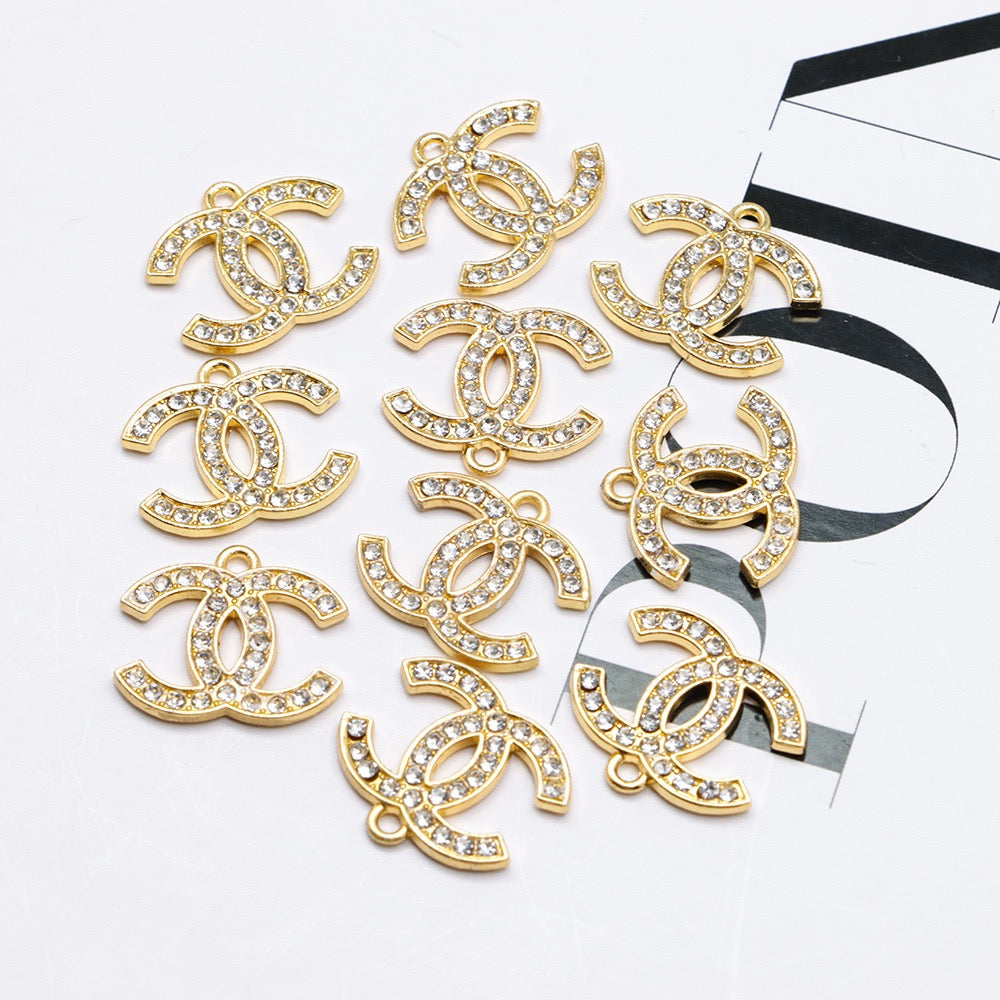 LUXURY-Gem Double C Sign with Hole 18×210mm 10 pcs